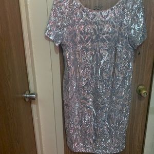 Cream and silver dress. Size 18W R&M Richard’s